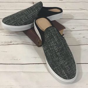 NWOB KAANAS Women’s San Rafael Slip on Mules (10)